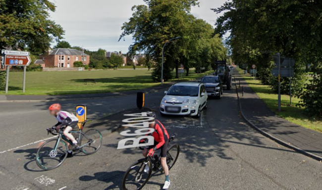 Foto av skiltet 20 mph sone i Skottland.